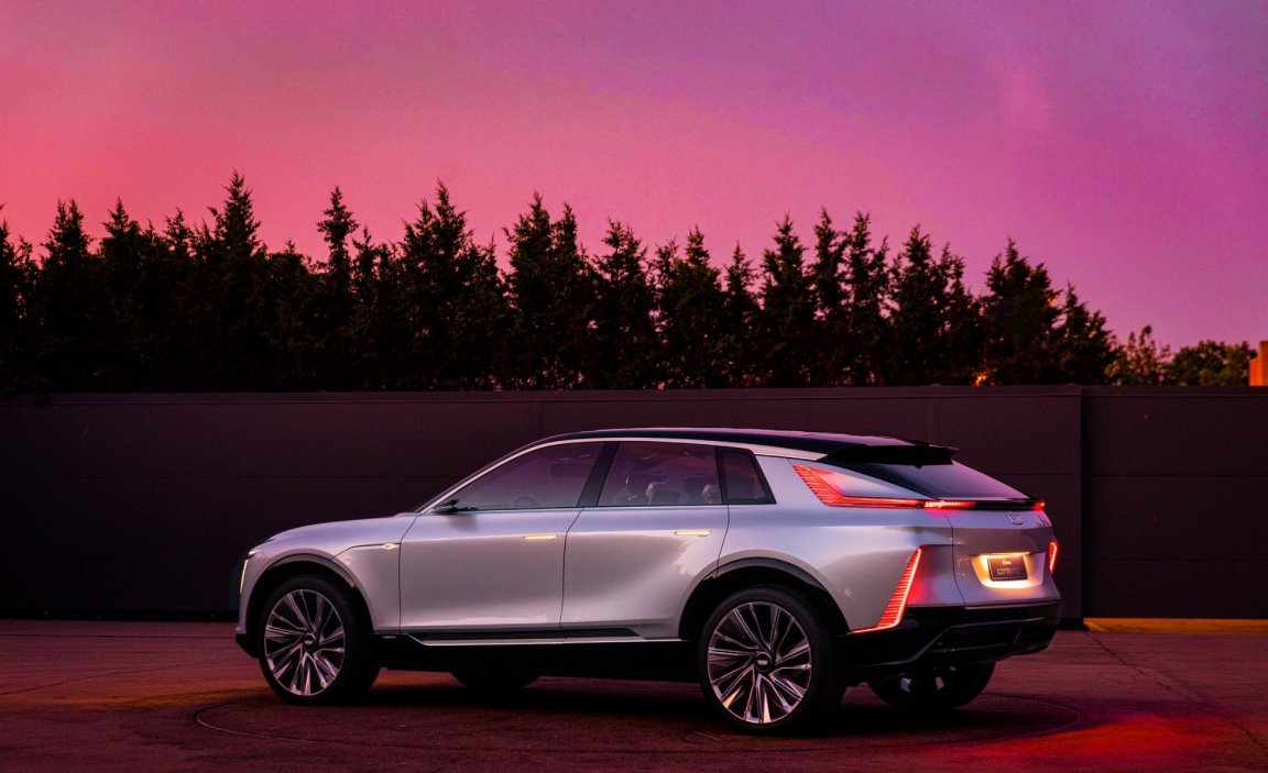 Brand is a system, Cadillac finally has one 23 damijohnson com cadillac 4